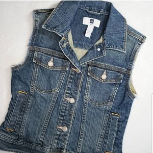 Girls GAP Denim Vest Size XL Distressed